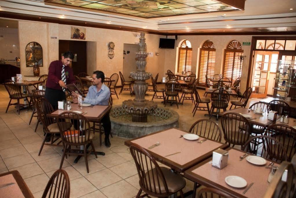 Hotel Villa Del Sol Ciudad Juárez Kültér fotó