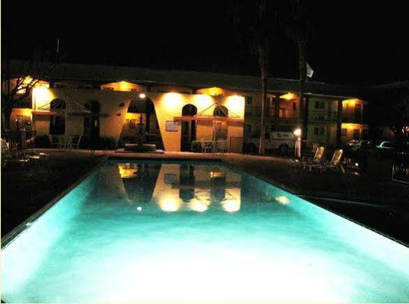 Hotel Villa Del Sol Ciudad Juárez Kültér fotó